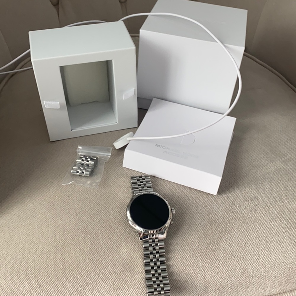 Michael Kors Lexington smart watch